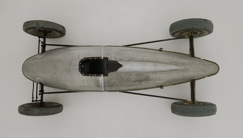 Illustration for article titled Become a '50s Speed Demon With This Flathead-powered Belly Tanker